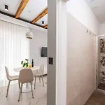 One Bedroom With Balcony Mlini