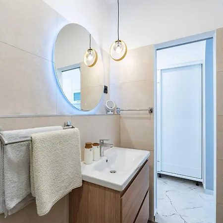 Apartamento One Bedroom With Balcony Mlini