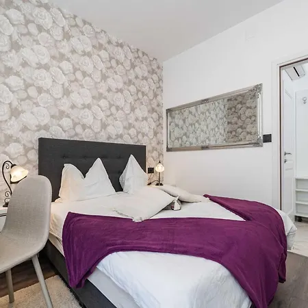 One Bedroom With Balcony Apartment Mlini