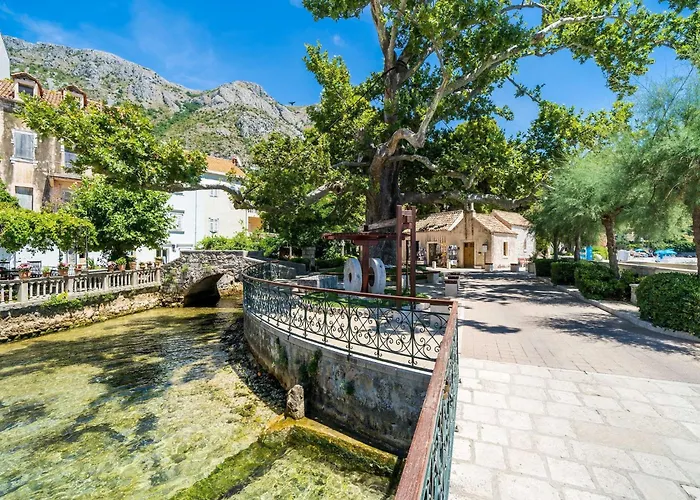 아파트 One Bedroom With Balcony